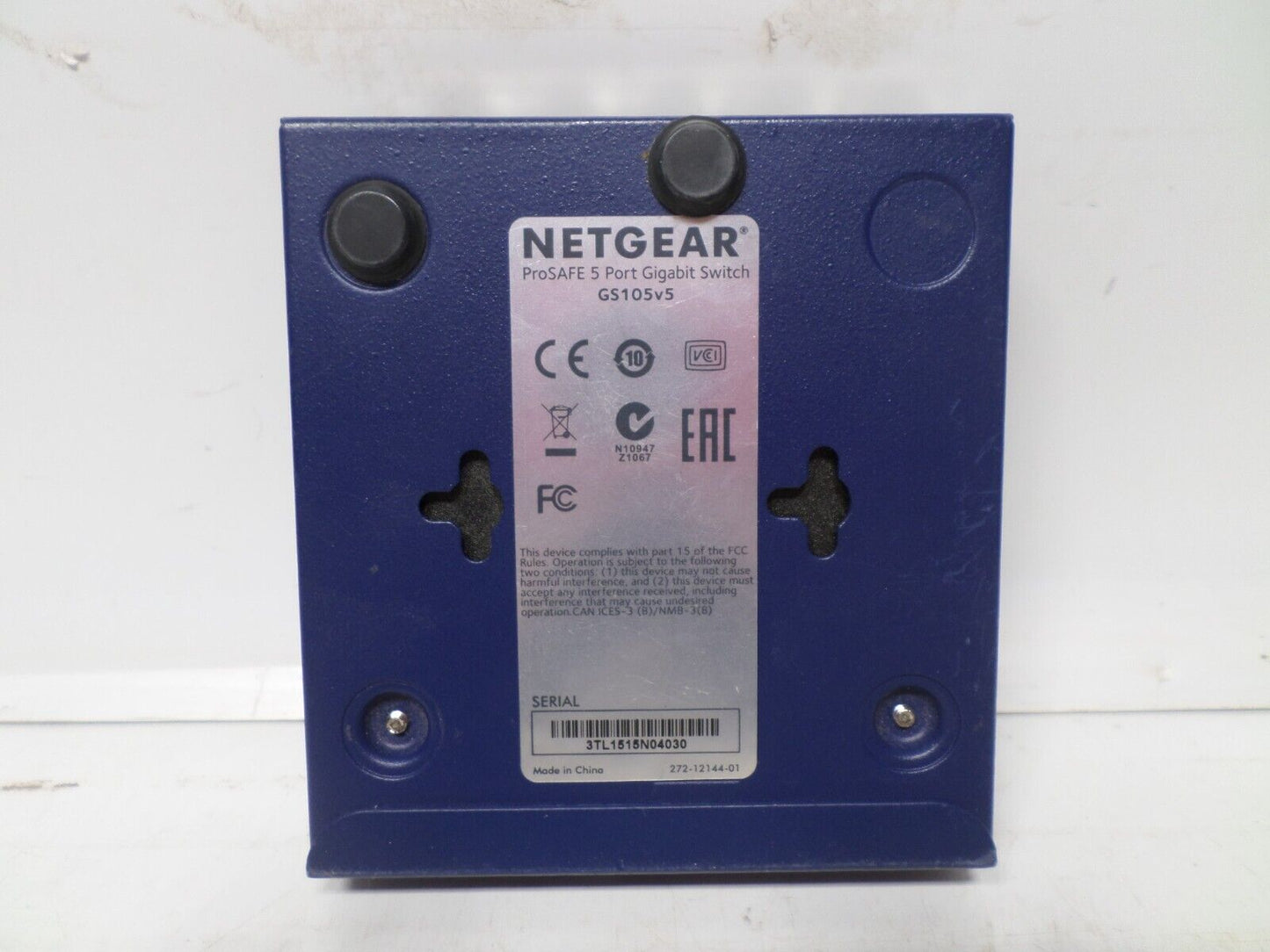 NET GEAR ProSafe GS105 v5 5-Port GIGABIT Ethernet SWITCH + POWER ADAPTER