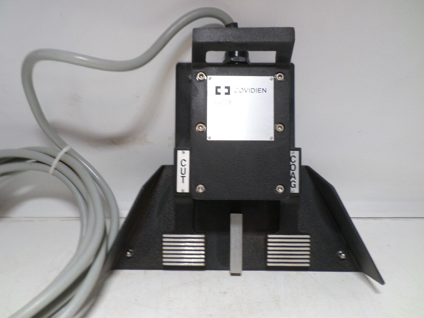 COVIDIEN Valleylab E6008 Foot Pedal with Cable