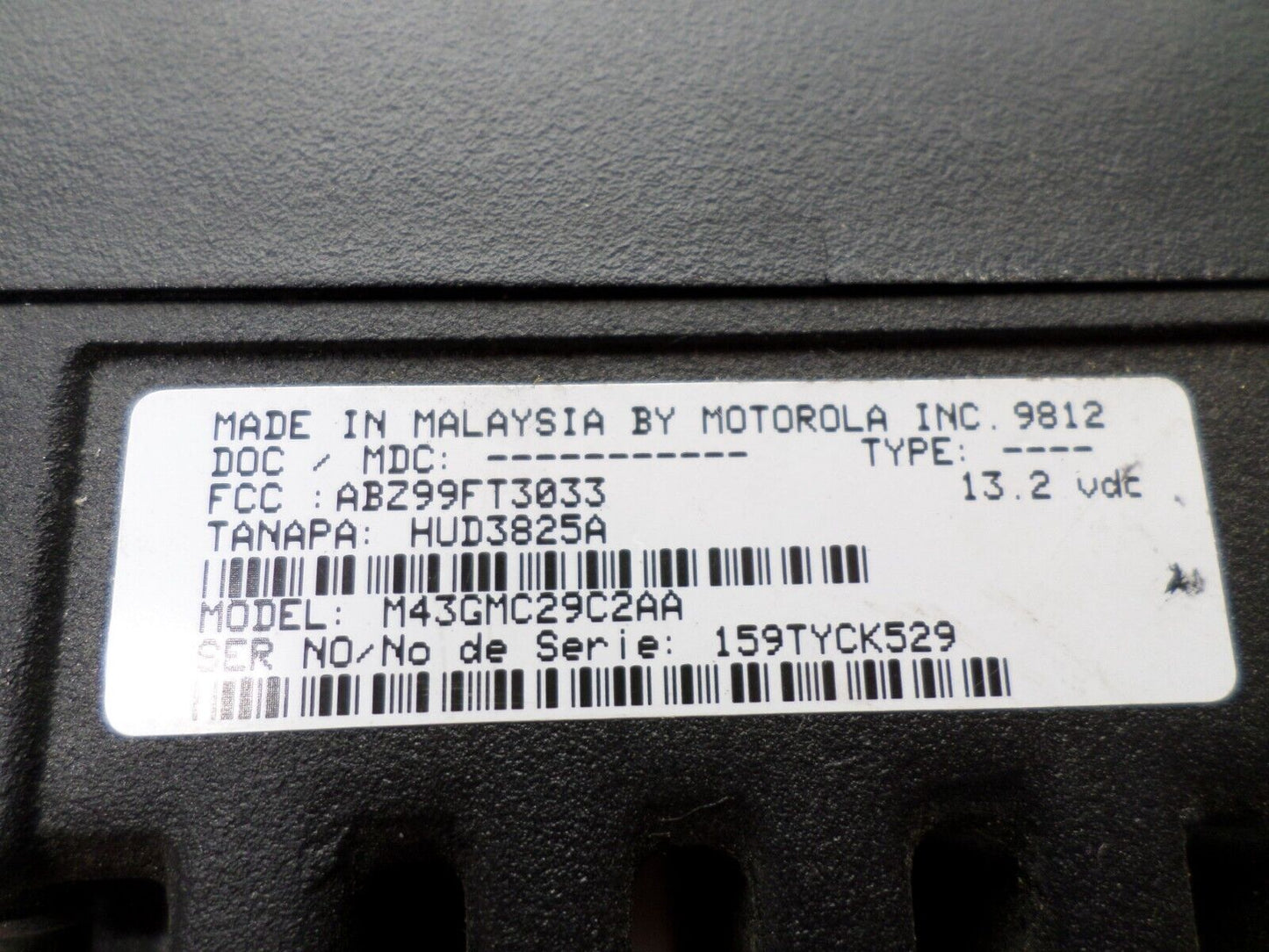 Motorola Radius GM300 M43GMC29C2AA 146-174MHz Mobile 2-Way Radio & HMN3596A Mic