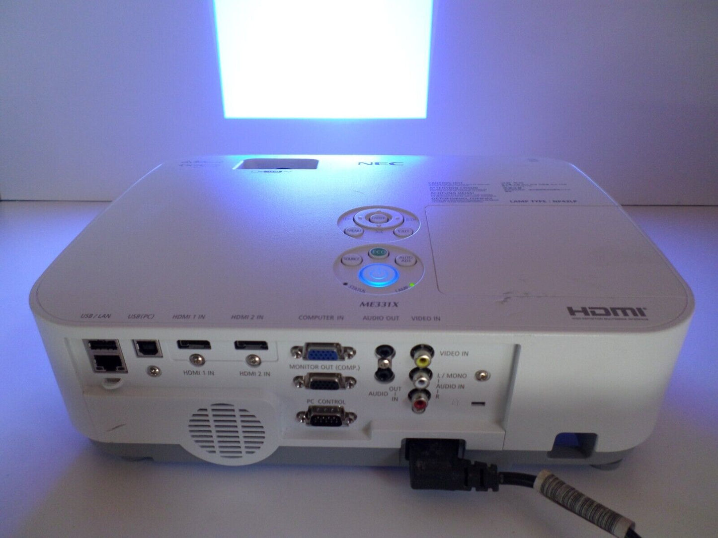 NEC ME331X 3300 Lumens 3LCD with HDMI (ZERO) Lamp Hours!!!!