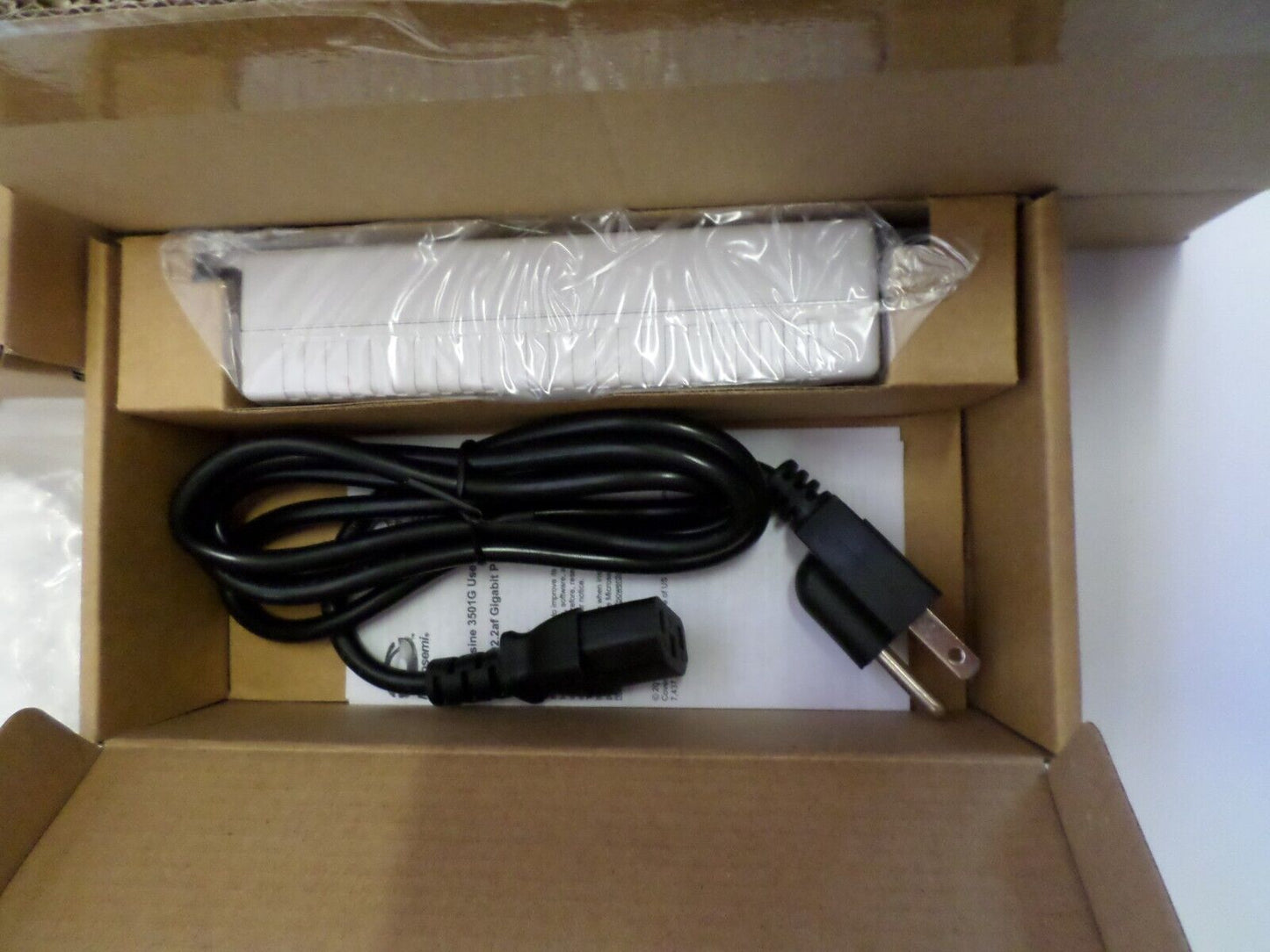 Complete Aerohive HiveAP 170 300Mbps Wireless Access Point (WAP) w/ POE Midspan
