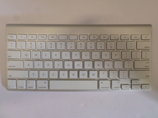 Apple Magic Keyboard A1314 -Wireless Bluetooth Keyboard - Tested