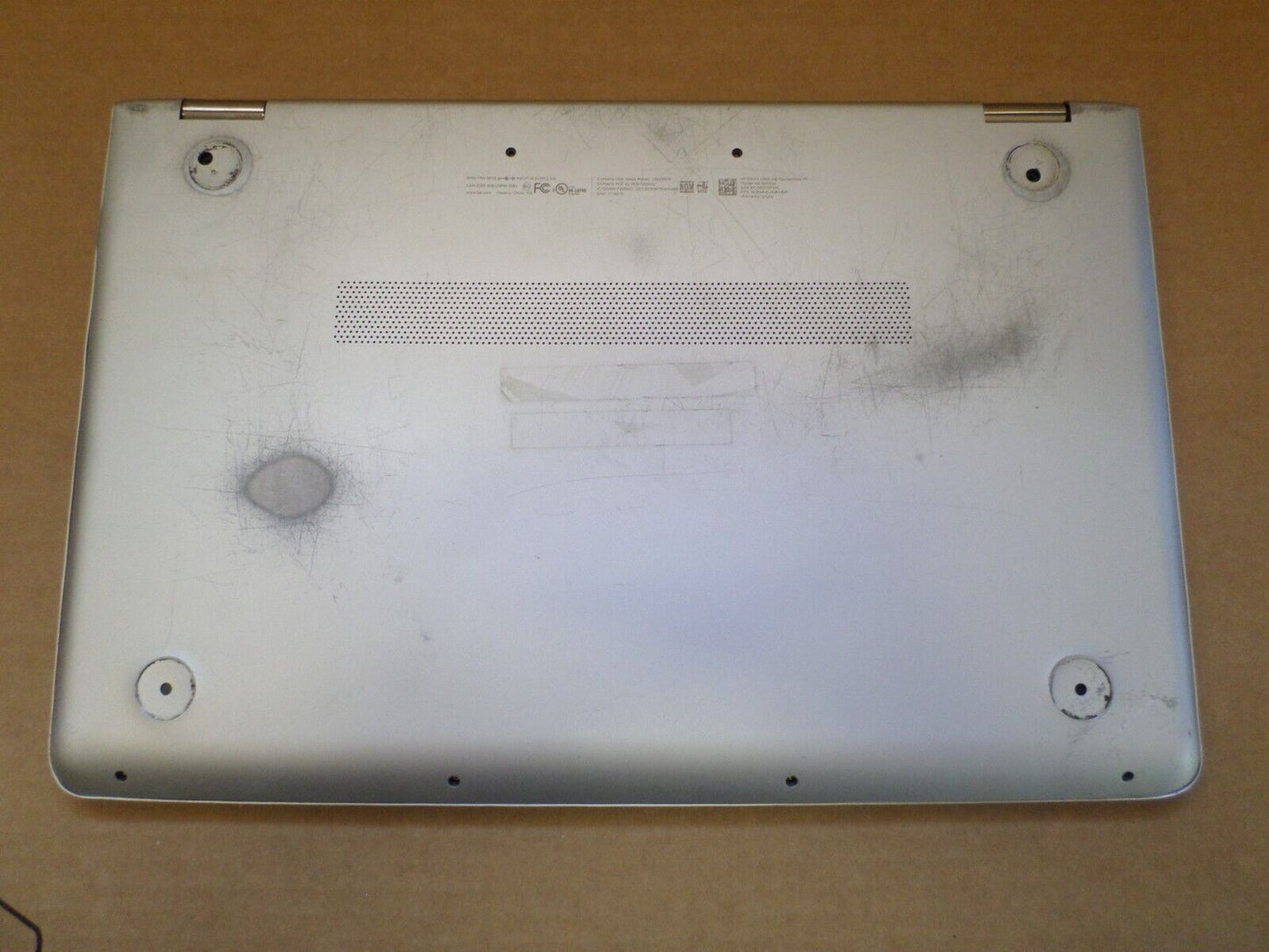 HP Envy x360 Touch 15.6" 4K Laptop Core i7-7500U 8GB DDR4 256SSD