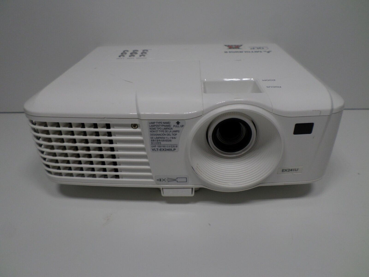 Mitsubishi EX241U DLP Projector- 11 LAMP HRS