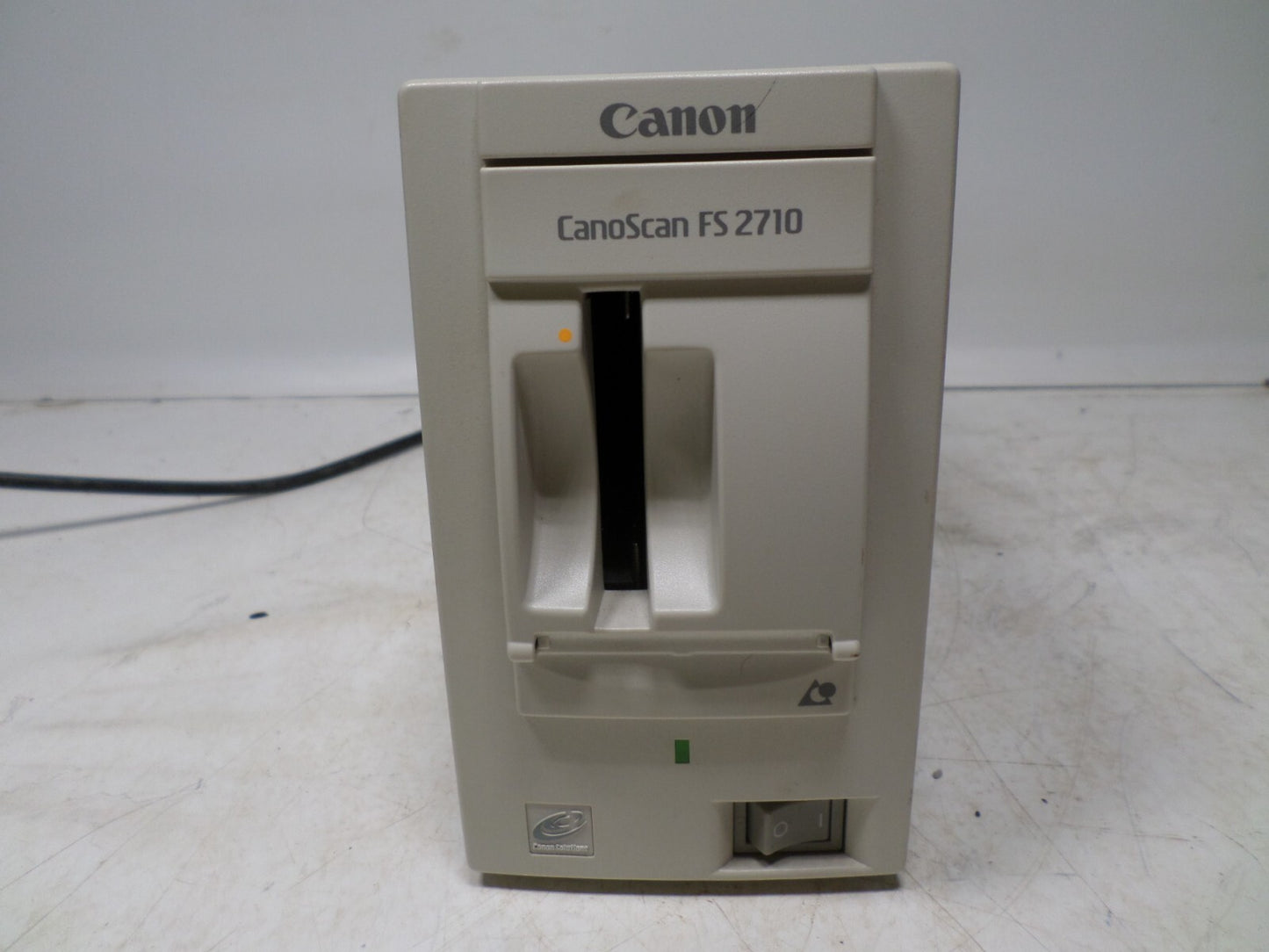 Canon CanoScan FS2710 35mm APS Film Slide Negative Scanner