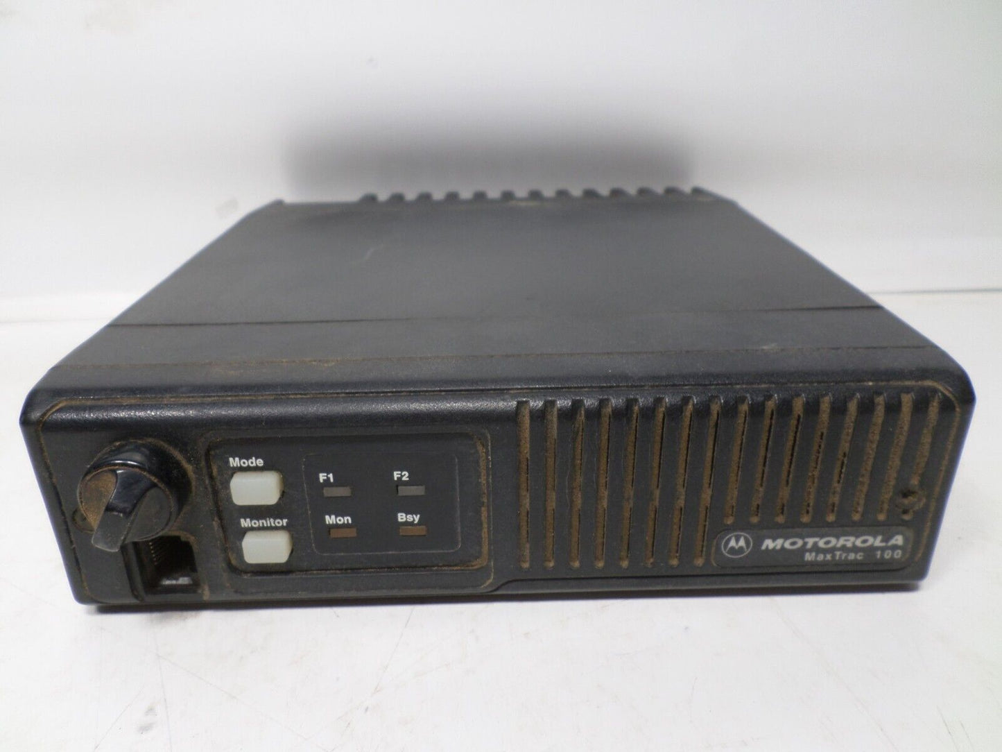 Motorola MaxTrac 100 VHF Radio  D43MJA73A5CK