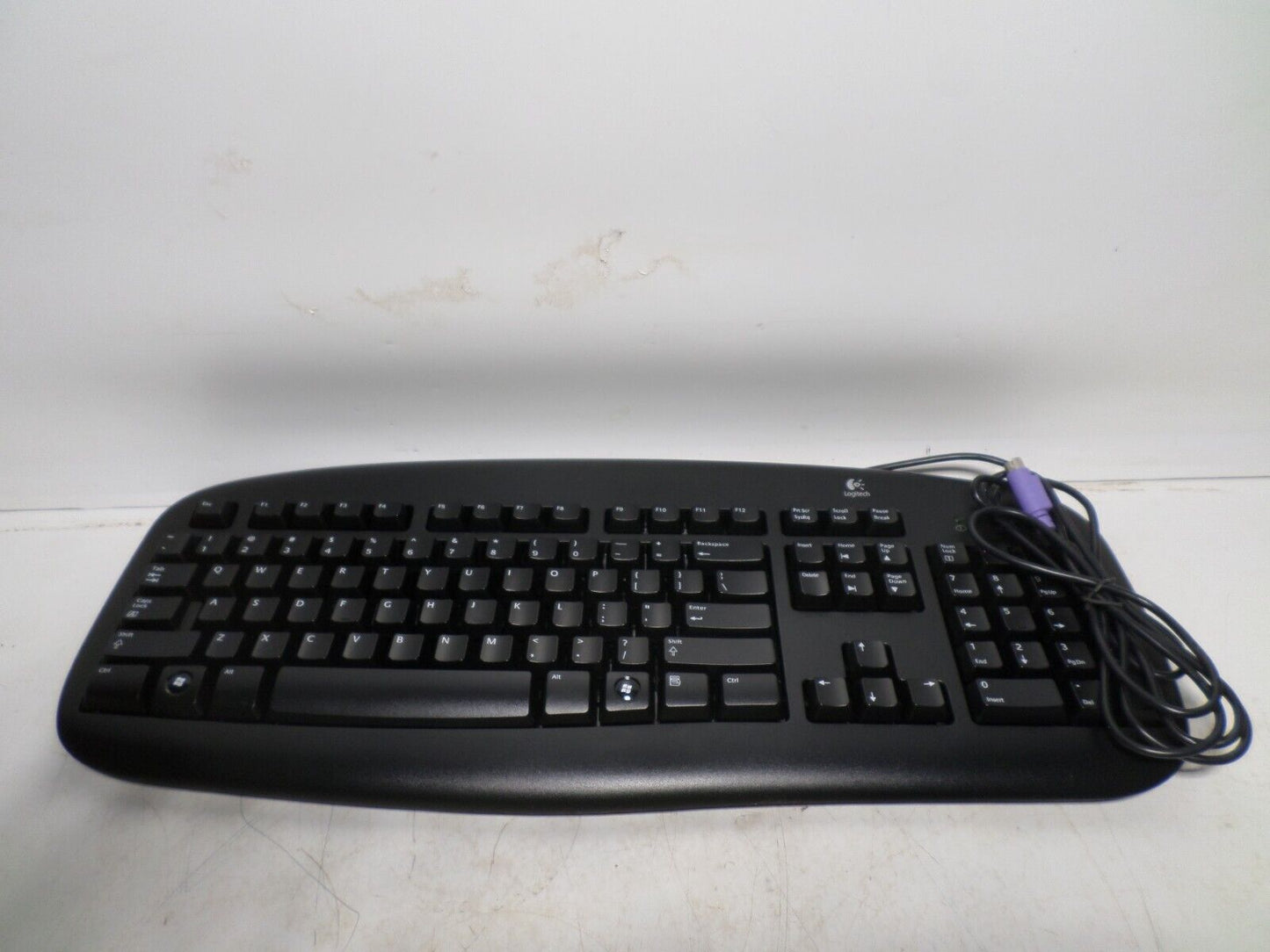 Logitech Value Computer Keyboard PS2 Black Cisnet 868026-0403 Y-SU61 Spill Proof
