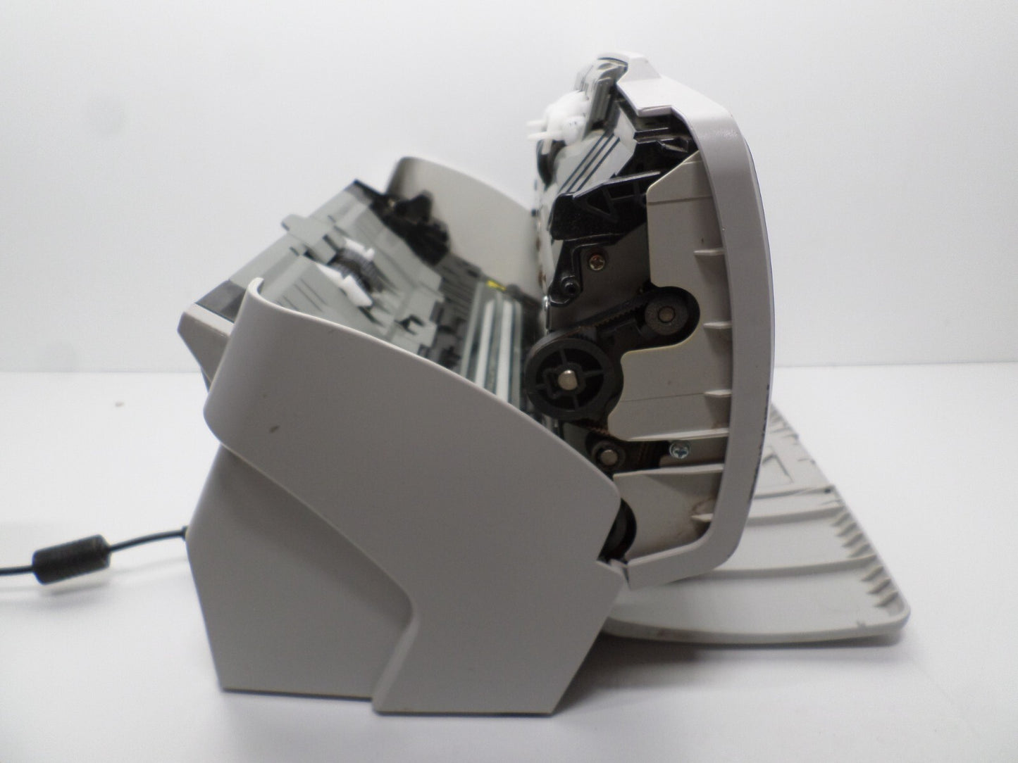 Fujitsu  FI-6130 Flatbed Scanner | PA03540-B055