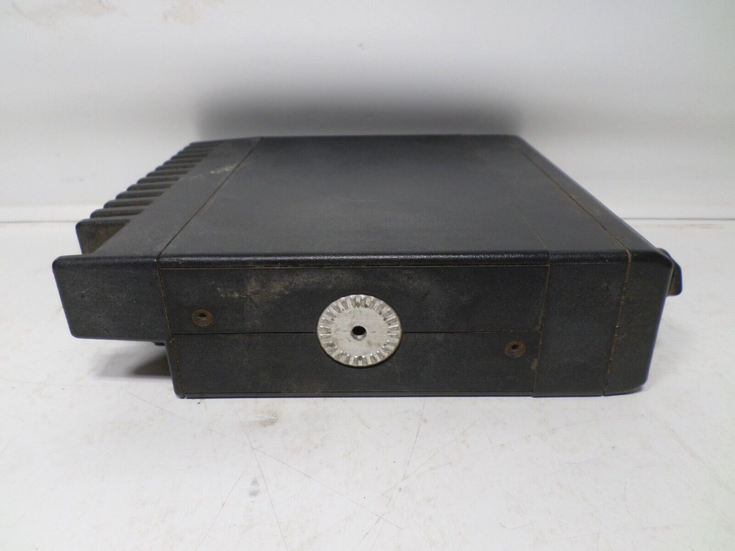 Motorola MaxTrac 100 VHF Radio  D43MJA73A5CK