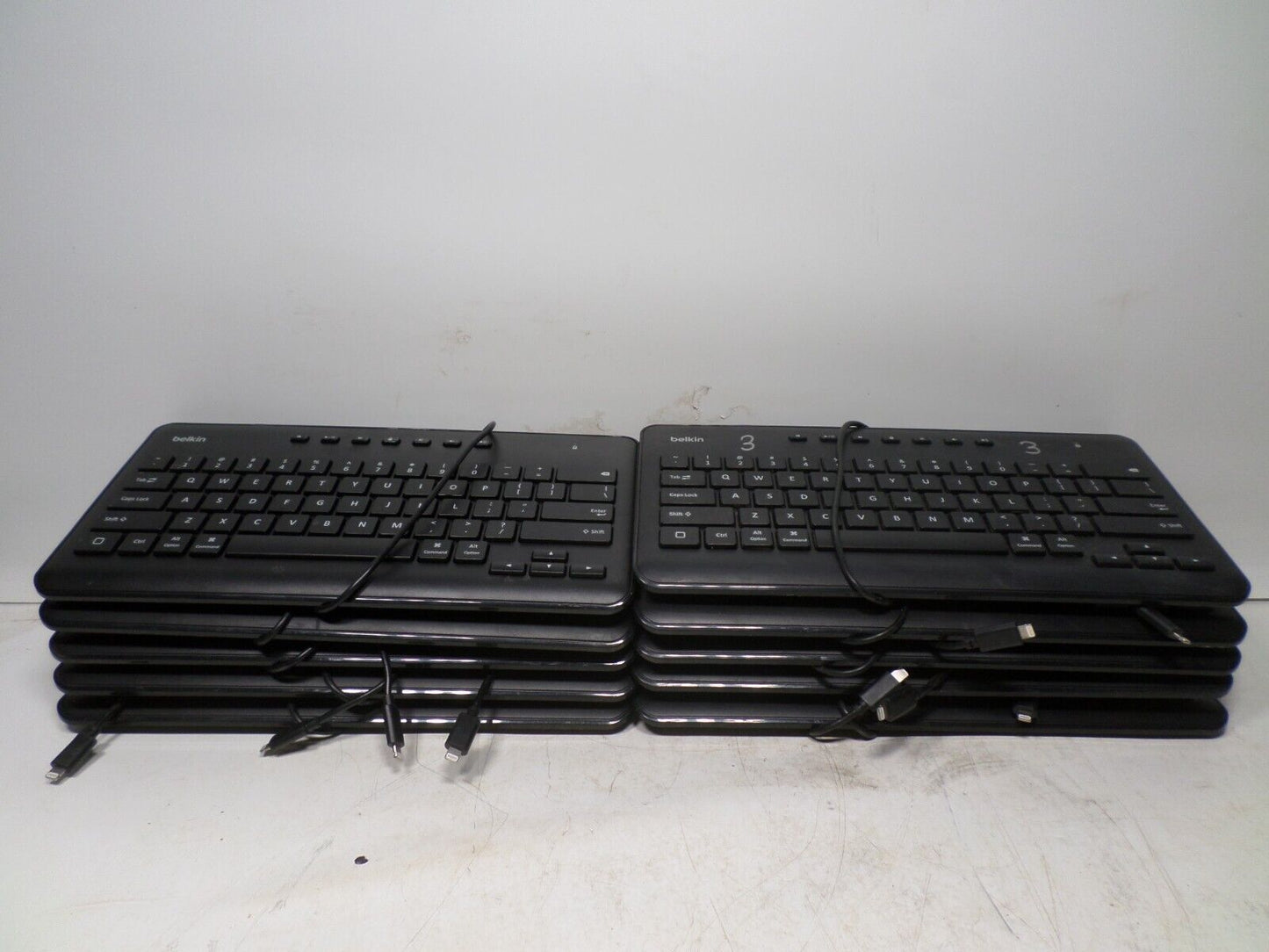Belkin Wired Keyboard for IPAD with Lighting Connector -B2B124 (LOT OF 10)