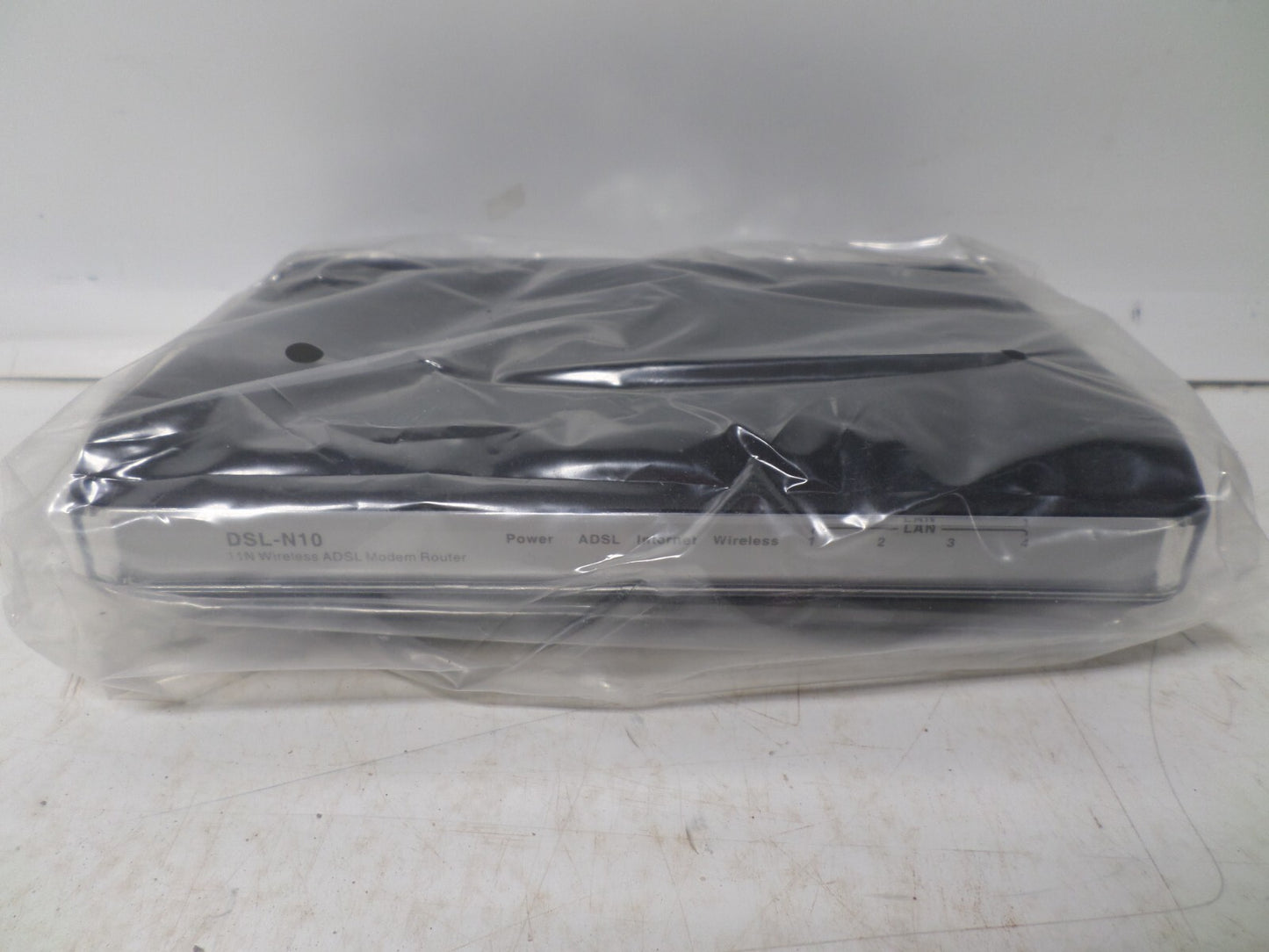 ASUS DSL-N10 Wireless-N 150 Entry Home Router: Fast Ethernet and support - New