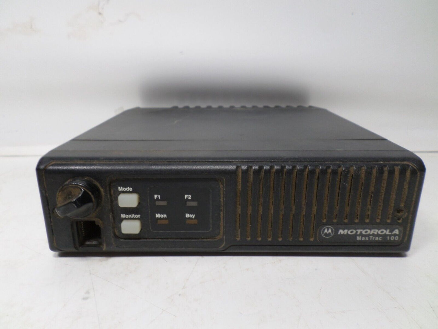 Motorola MaxTrac 100 VHF Radio  D43MJA73A5CK