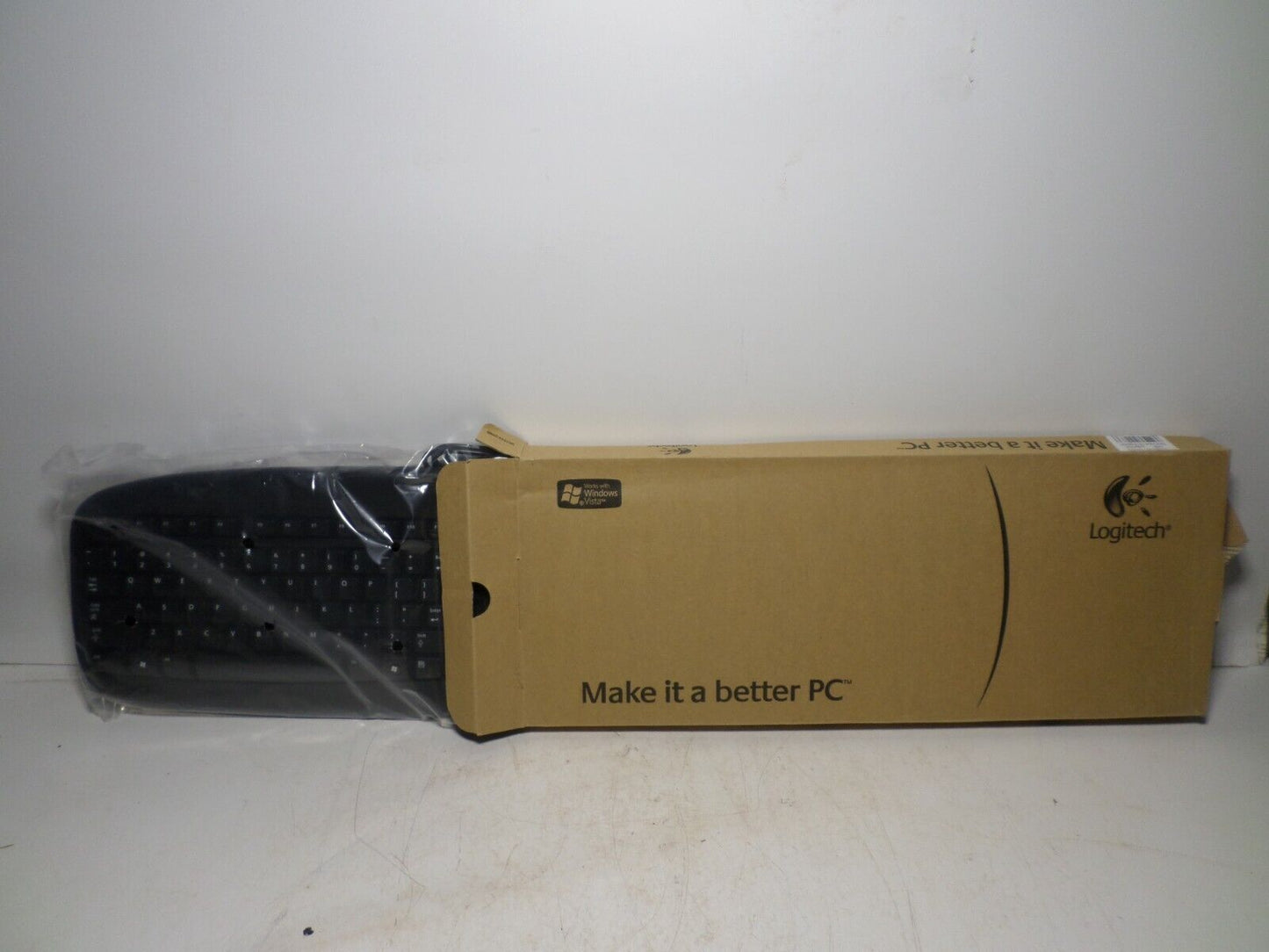 Logitech Value Computer Keyboard PS2 Black Cisnet 868026-0403 Y-SU61 Spill Proof
