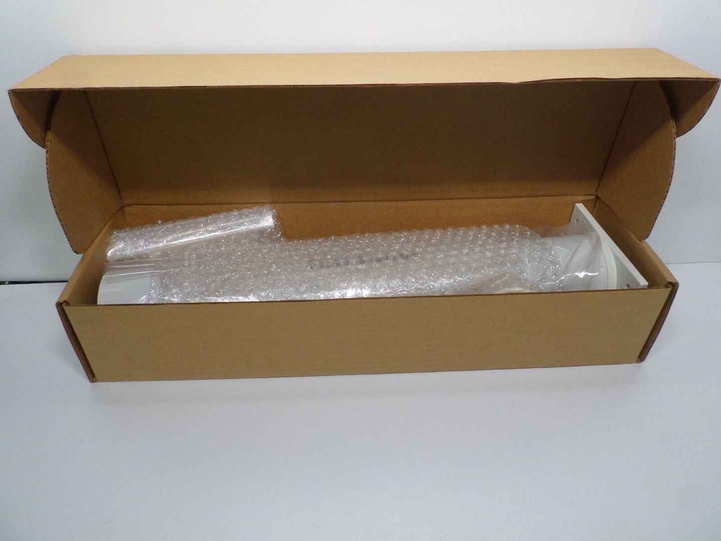 Cisco Aironet 13.5dBi 2.4 GHz AIR-ANT1949 Yagi Mast Mount Antenna