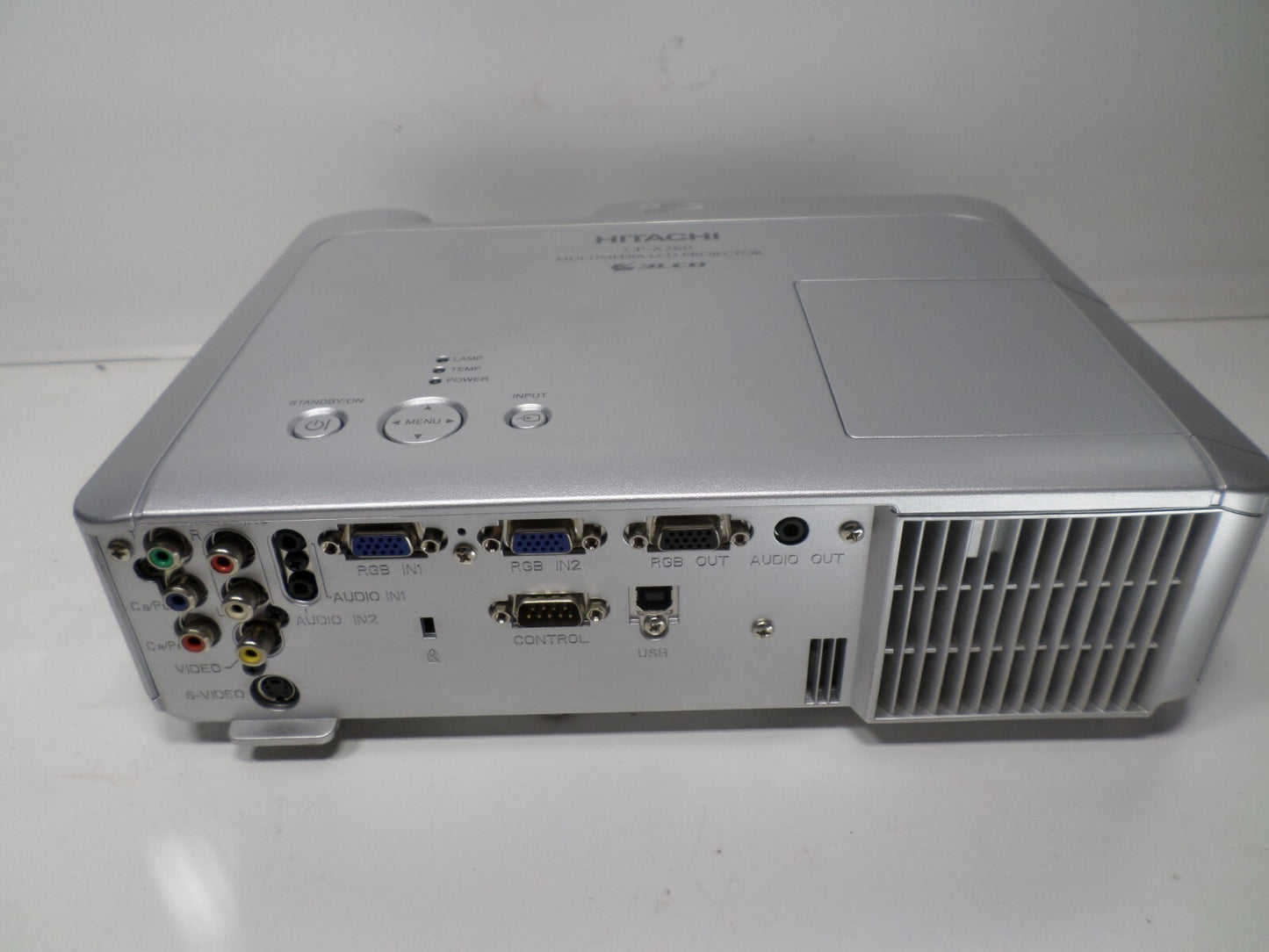Hitachi CP-X260UF Digital Projector 3LCD 2500 Lumens