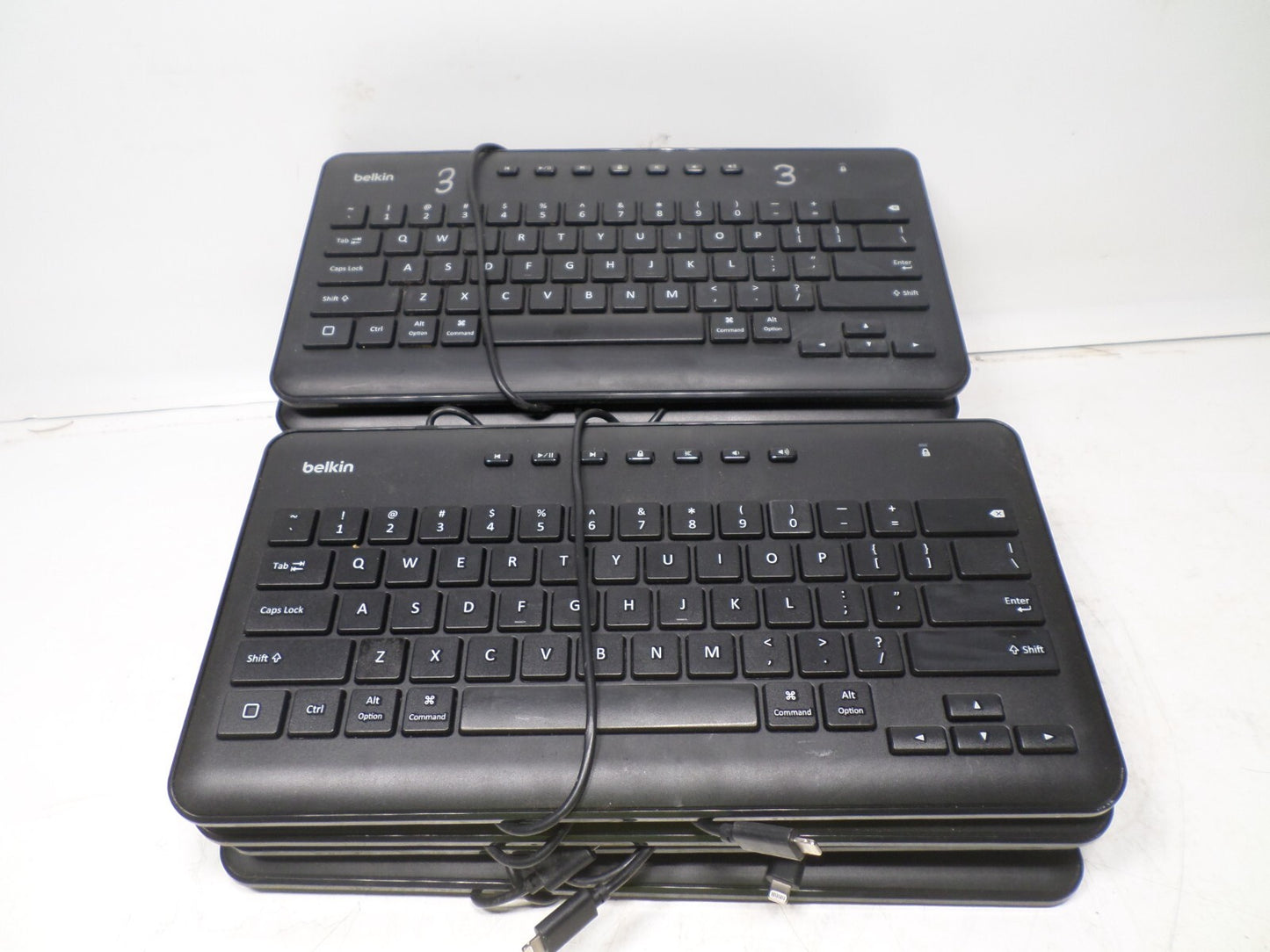 Belkin Wired Keyboard for IPAD with Lighting Connector -B2B124 (LOT OF 10)