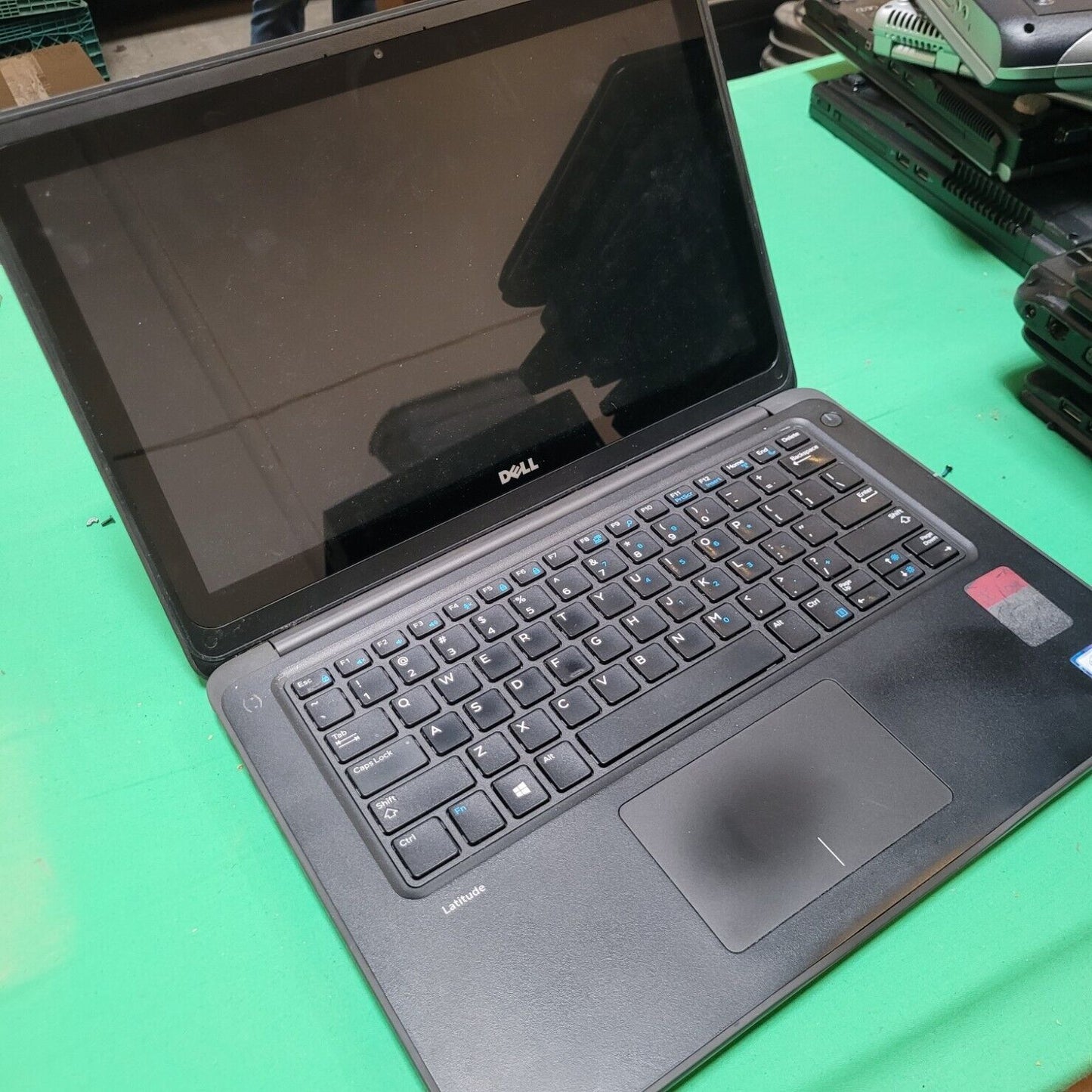 Lot of 227 Laptops, Dell Latitude 5450, Latitude 3380 touch, Yoga 260 and more