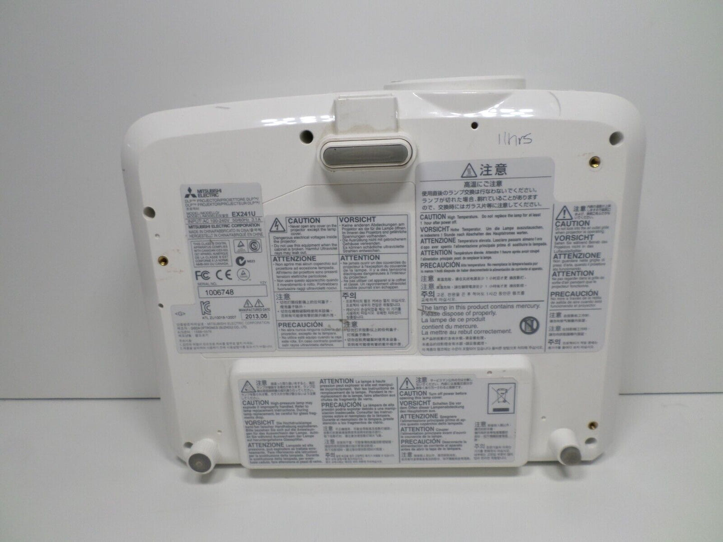 Mitsubishi EX241U DLP Projector- 11 LAMP HRS