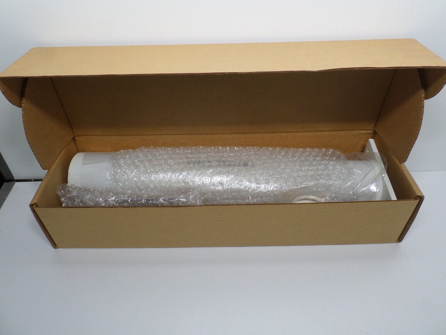 Cisco Aironet 13.5dBi 2.4 GHz AIR-ANT1949 Yagi Mast Mount Antenna