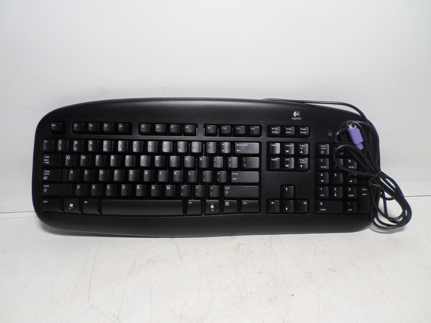 Logitech Value Computer Keyboard PS2 Black Cisnet 868026-0403 Y-SU61 Spill Proof
